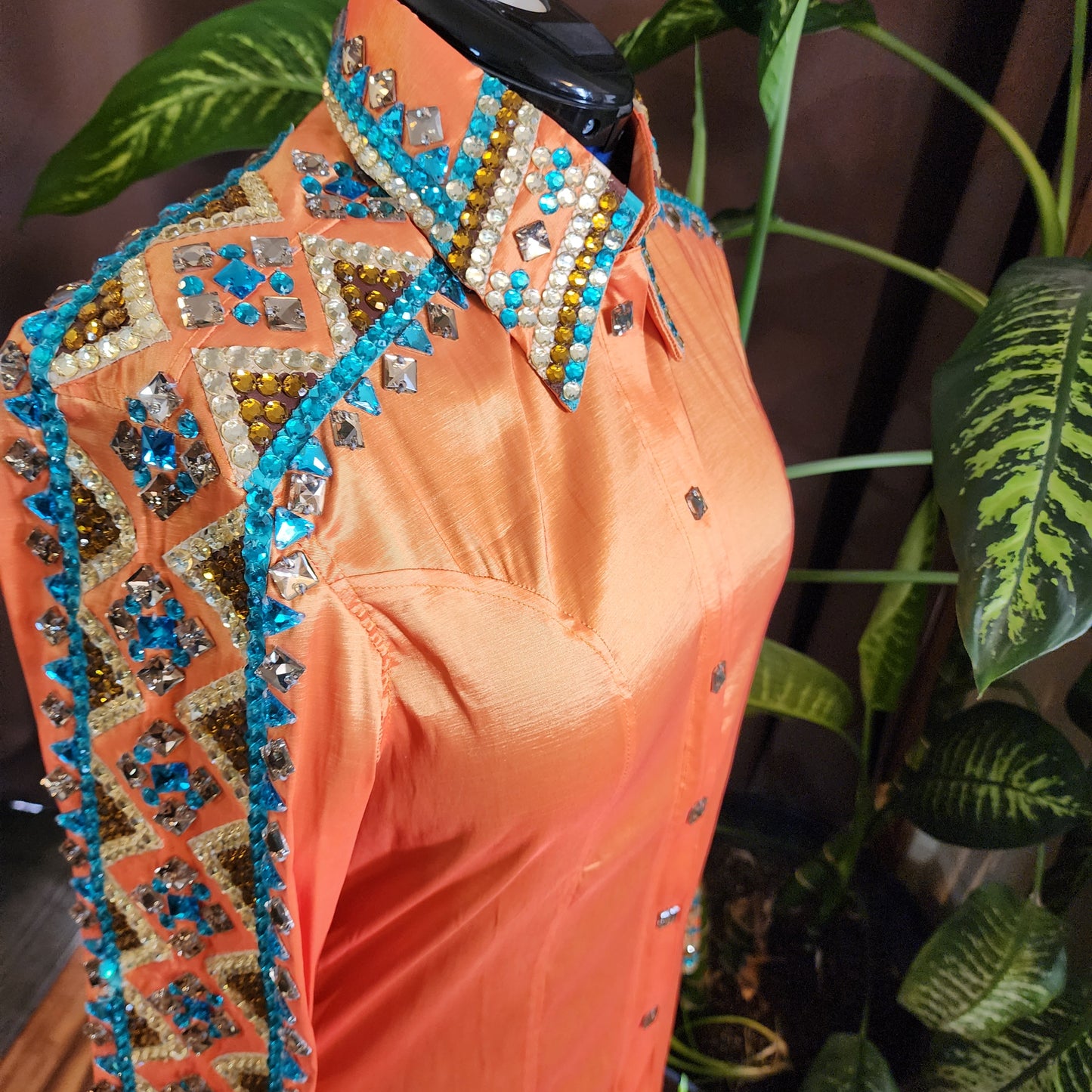 A Large Orange stretch taffeta day shirt
