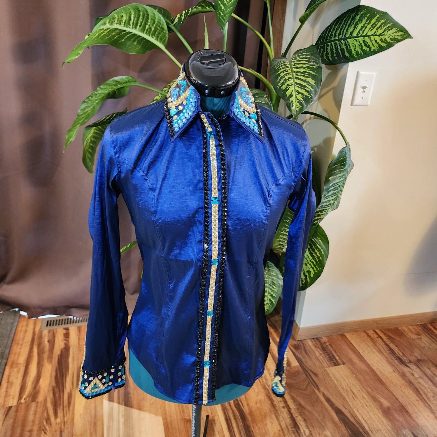 A Small Blue stretch taffeta day shirt
