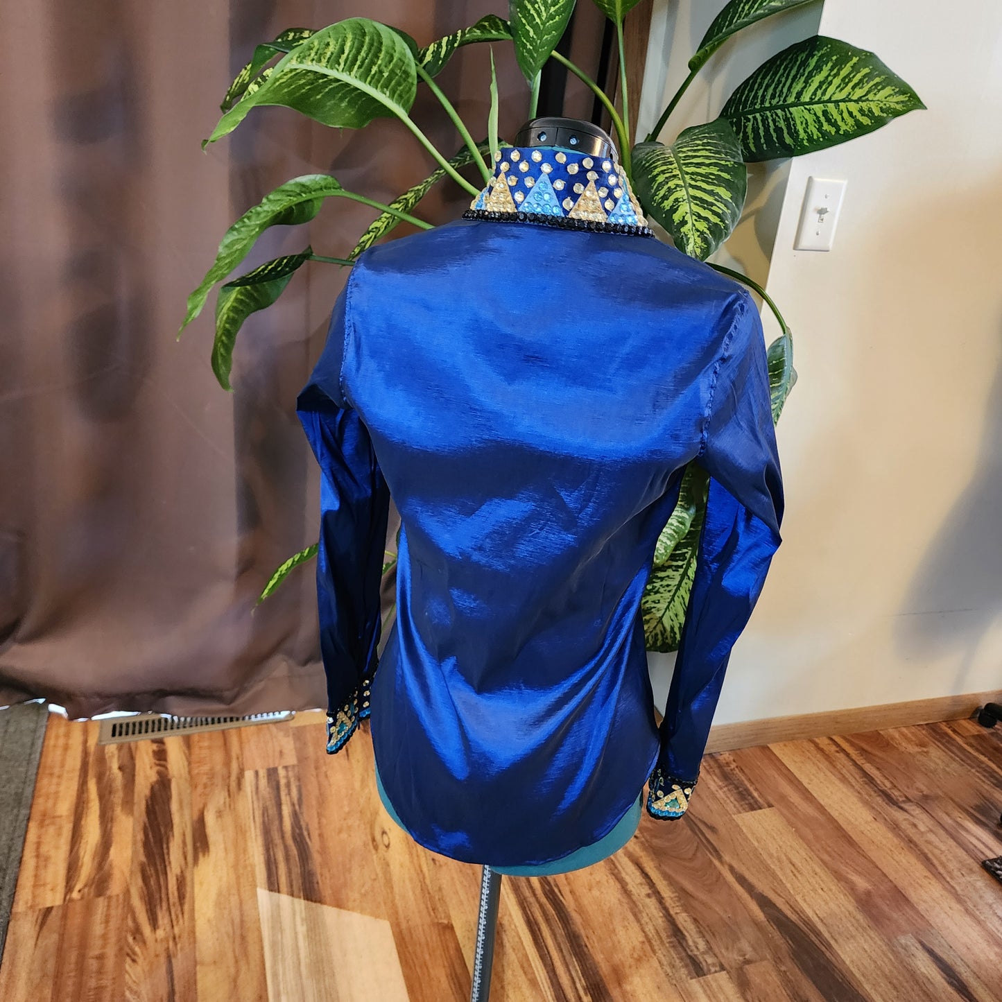 A Small Blue stretch taffeta day shirt