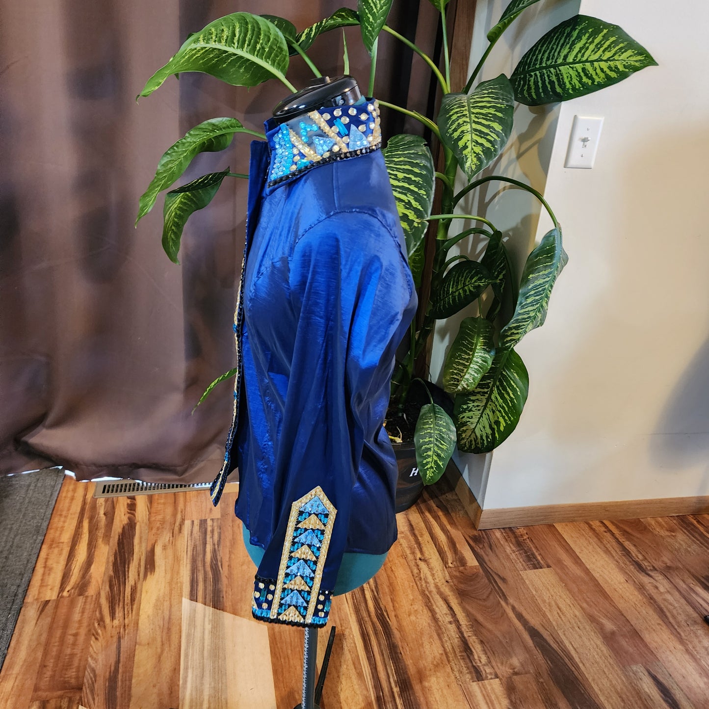 A Small Blue stretch taffeta day shirt