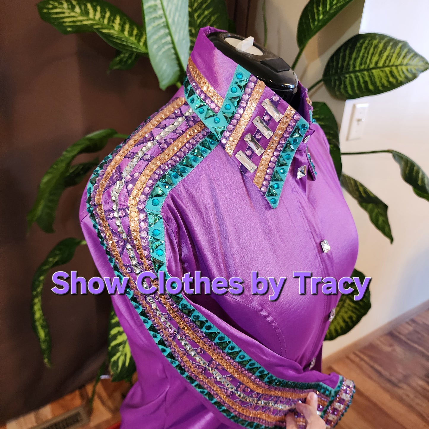 A Large Purple stretch taffeta day shirt