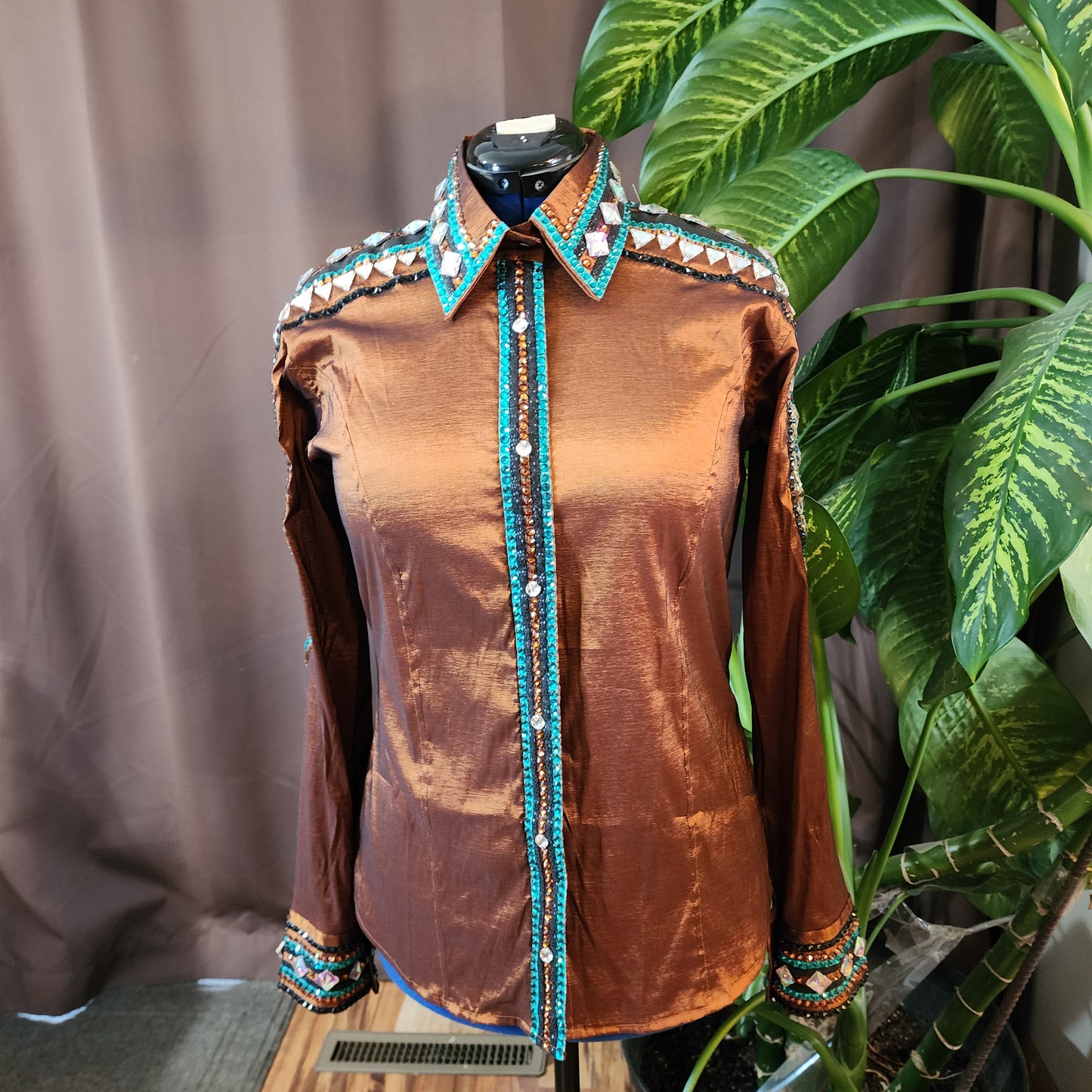 Large Rust Brown & Teal day shirt