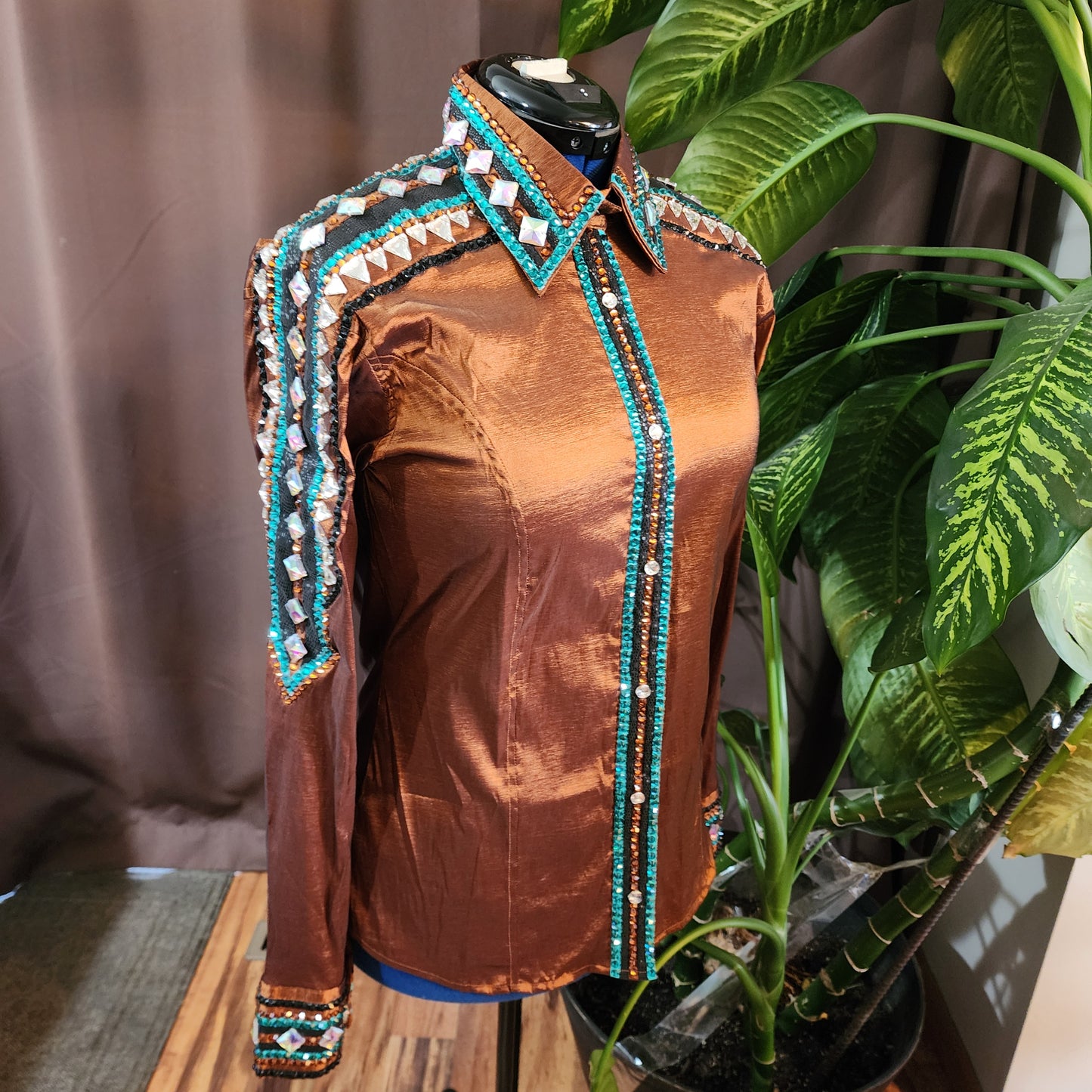 Large Rust Brown & Teal day shirt