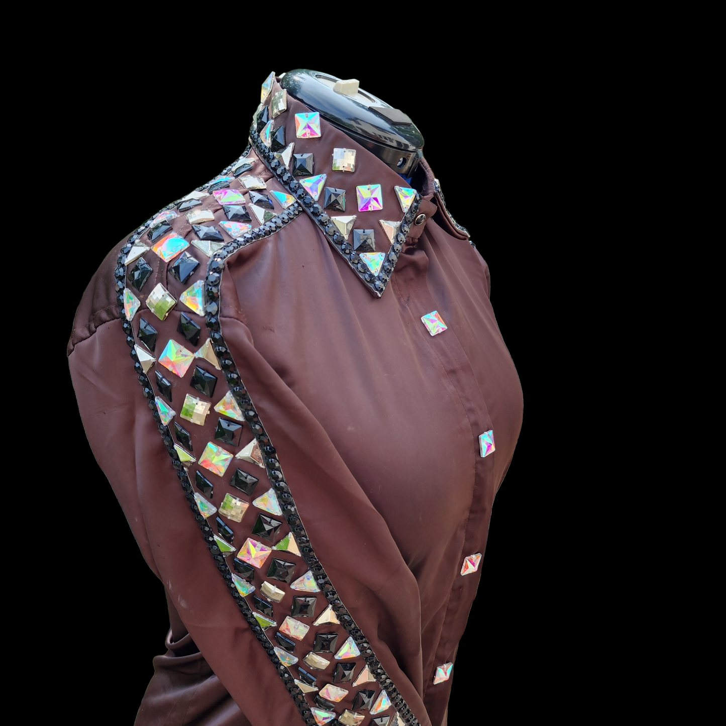 A Medium Chocolate full arm crystal day shirt