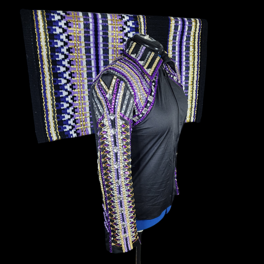 A Large black base with purple horsemanship top