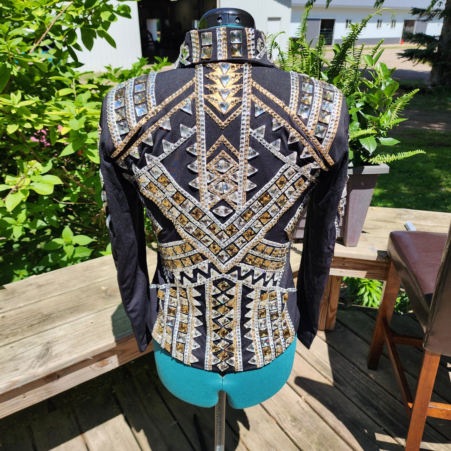 Youth XL/XS Black & gold showmanship jacket