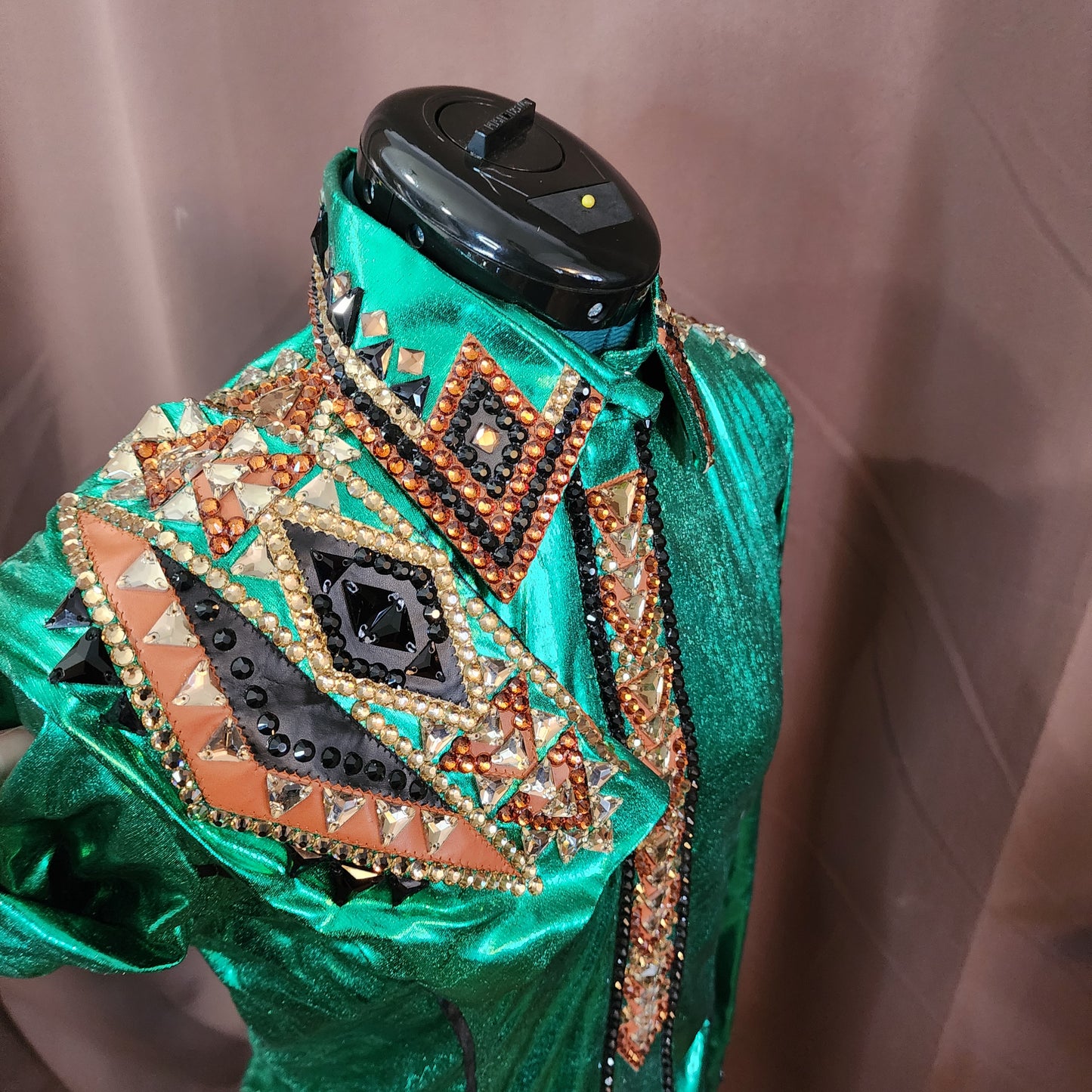 Small Green metallic stretch day shirt