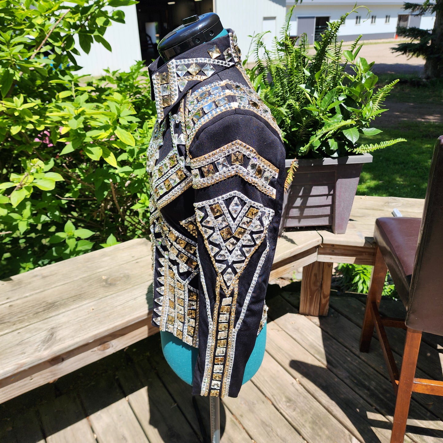 Youth XL/XS Black & gold showmanship jacket