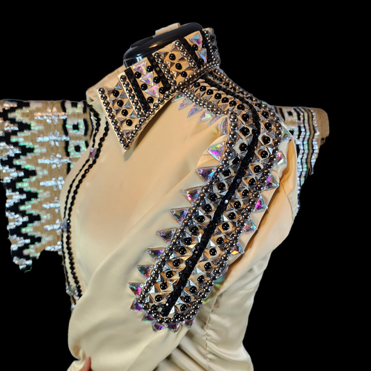 CUSTOM Tan & Black hidden zip day shirt